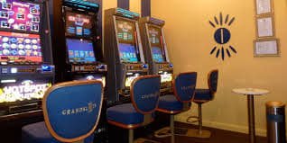 SKO88 slot tema Asia dengan jackpot progresif dan simbol wild berlapis